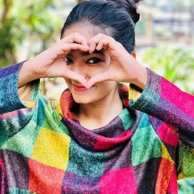 🦋Evol... i❤u🦋™ 🔵 profile