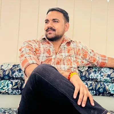 Akash_Choudhary ๐๐ฆ
profile