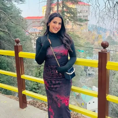 Abha Bhardwaj || makeup artist profile
