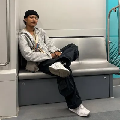 Abhi 🥷🏻 profile