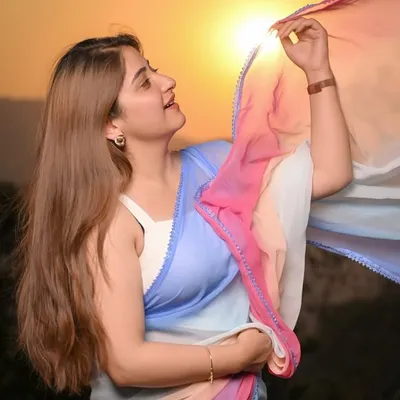 ๐__Aditi Bhatti__๐ profile