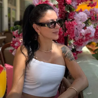 Adna Carvalho profile