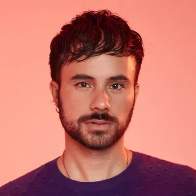 Adrián Bello profile