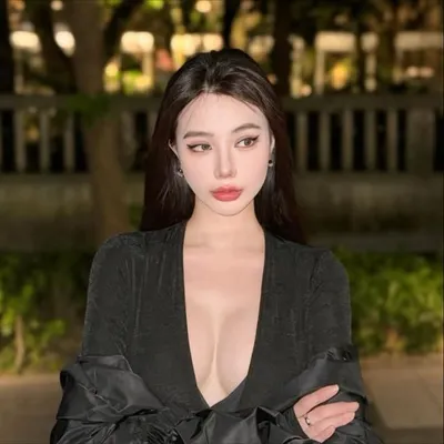 ๐จ๐๐๐๐ profile