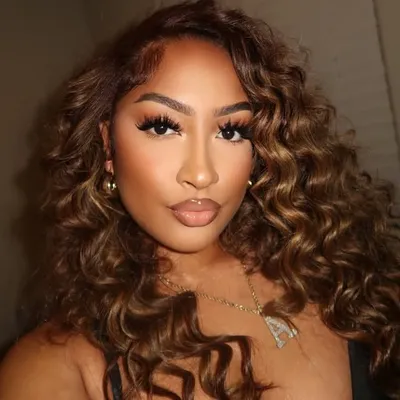 Allyse🤎 profile