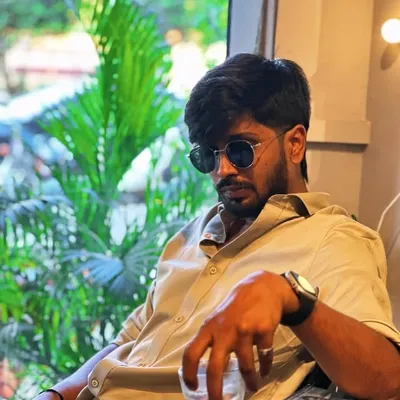 Varun❤️ profile
