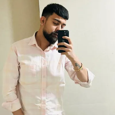 Aniket Rājørīyā profile