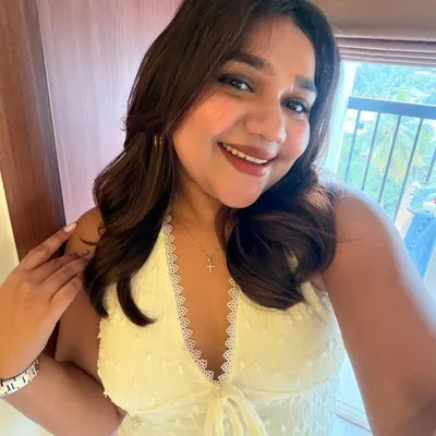 Anna Sunny profile
