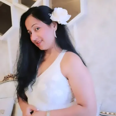 Anshu Saxena profile
