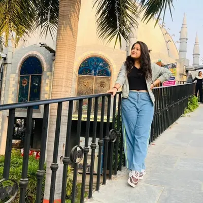 Anjali Sumal profile