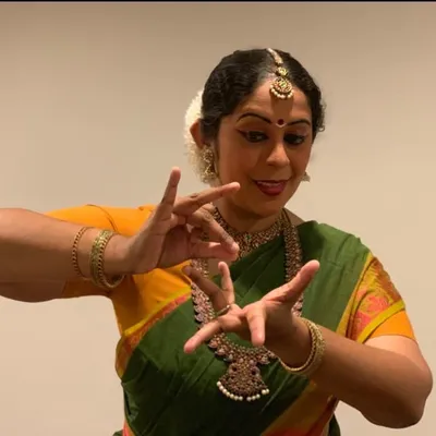 Deepa Mani profile