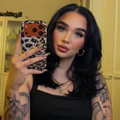 Natacha profile