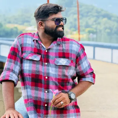 Ashik Shaji ✨ profile