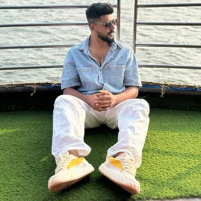 _Azeez__Asi_ profile