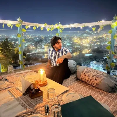 Tirth Barot ๐ซ profile