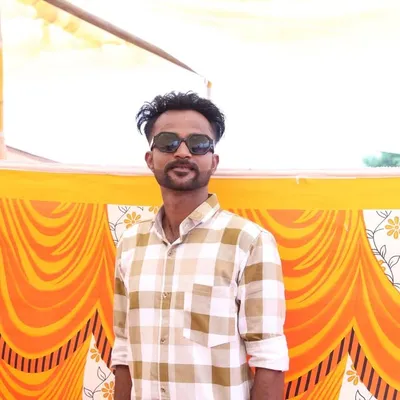 👑⃟≛⃝મડદ મહેર profile