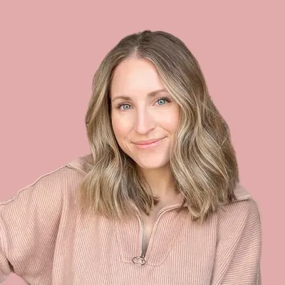 Cali Ryan | Motherhood + Postpartum profile