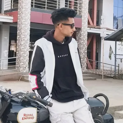 Vílläíñ Khñ profile