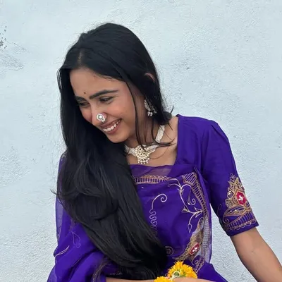 "धीयल बाई"(कोमल) profile