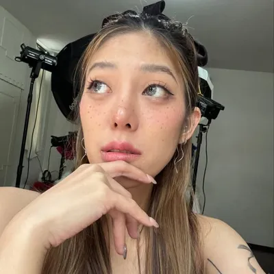 Ckmeen Ayuyuen profile