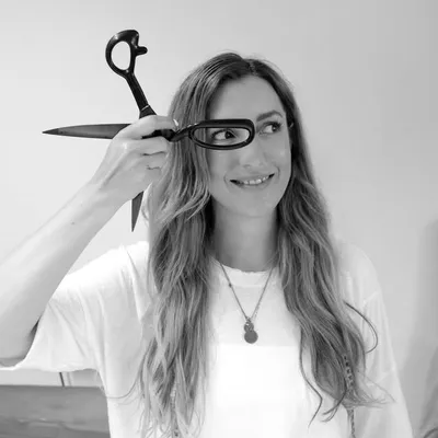 Clara Himmel profile