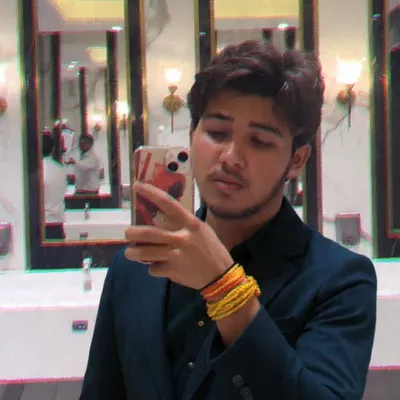 کارتک🎭 profile
