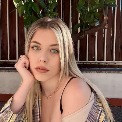 Claudia Mariani profile