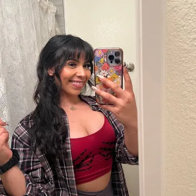 Cindy Izarraras ๐ธ profile
