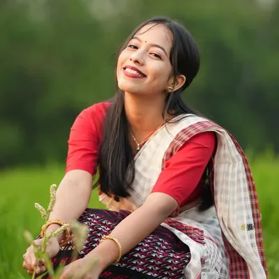 ডাৰিন বৰা 🍀 profile