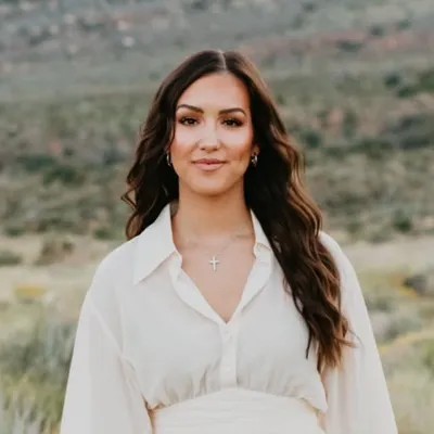DEVANNE JOELLE profile