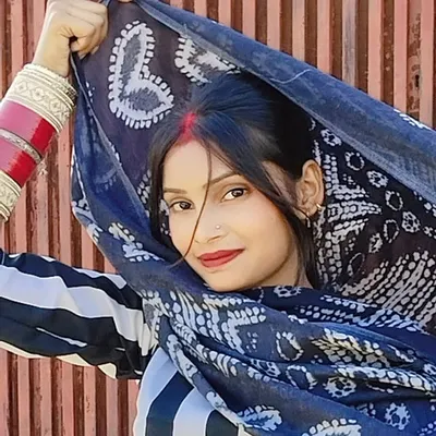 Dhillon profile