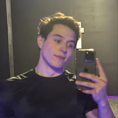 Diego Cavazos profile