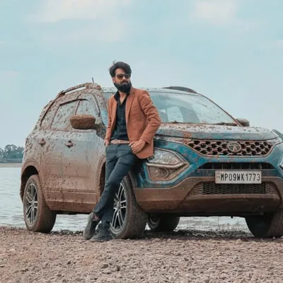 𝐍𝐞𝐞𝐫𝐚𝐣 𝐏𝐫𝐢𝐧𝐜𝐞 𝐒𝐡𝐫𝐢𝐯𝐚𝐬𝐭𝐚𝐯𝐚 🇮🇳 profile