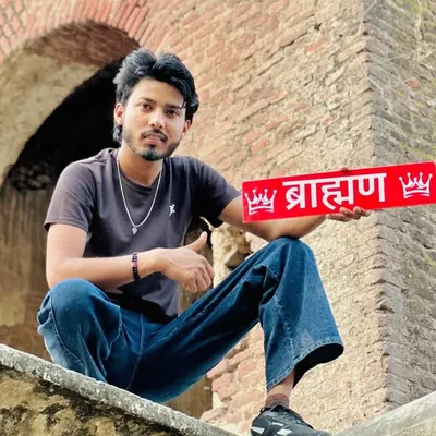 eshu pandit profile