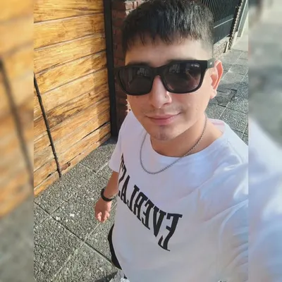 Eze Rizo profile