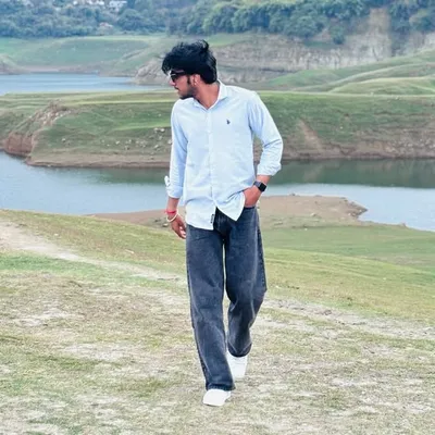 Gautam Sharma profile