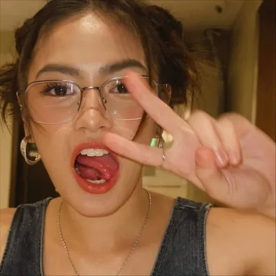 Gillian Vicencio profile