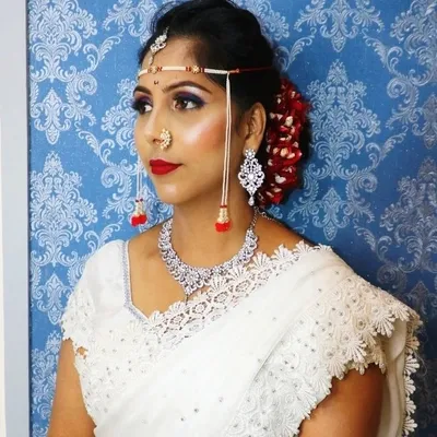 MUA PRATIKSHA profile