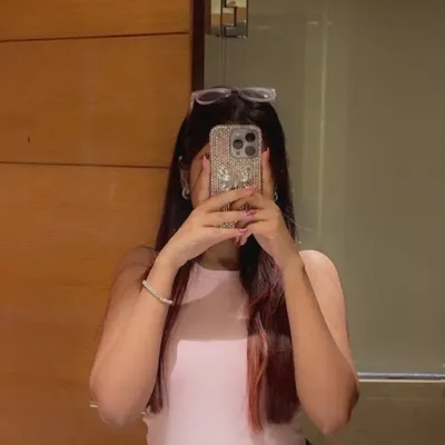 ROSHNI ♡ profile