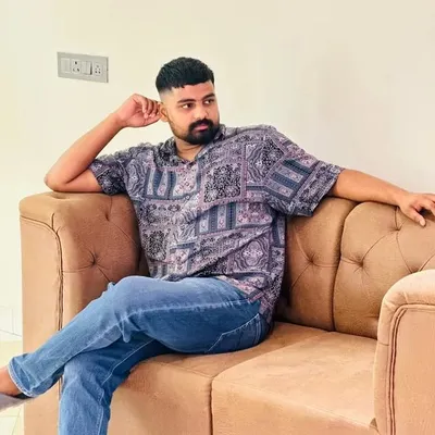 Shivam profile
