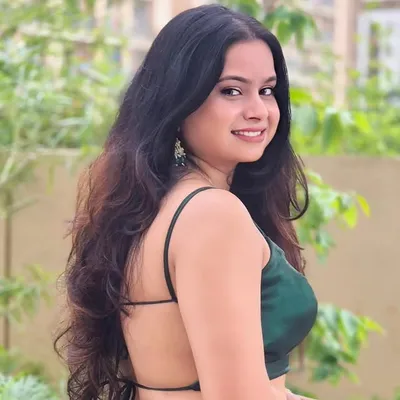 Pooja Singh profile