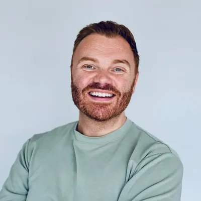Huw Evans profile