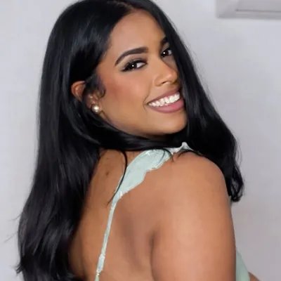Indhira Ramirez profile
