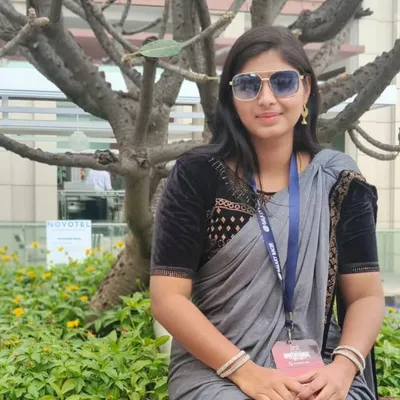 indhumathi❤ profile