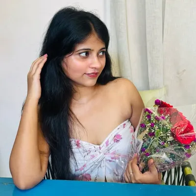 Ishita Rathor❤ profile