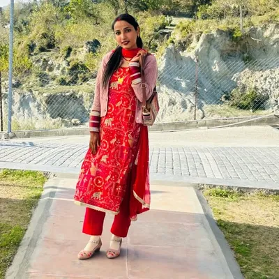 š„°SurajNi profile