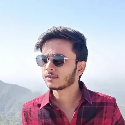 R U H E L (روحیل انصاری) profile