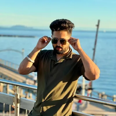 Navjot Singh profile