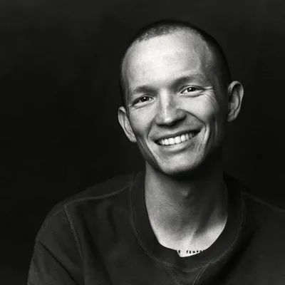 Jefferson White profile