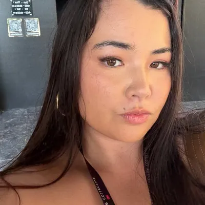 JOY ISABEL profile